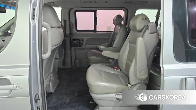 Hyundai The New Grand Starex 2018 Серебряный из Кореи, фото 2
