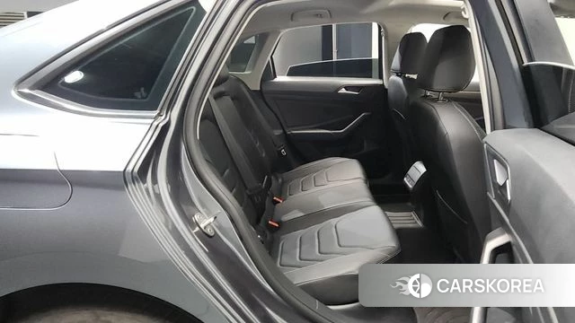 Volkswagen 7th Generation of Jetta 2021 Серый из Кореи, фото 2