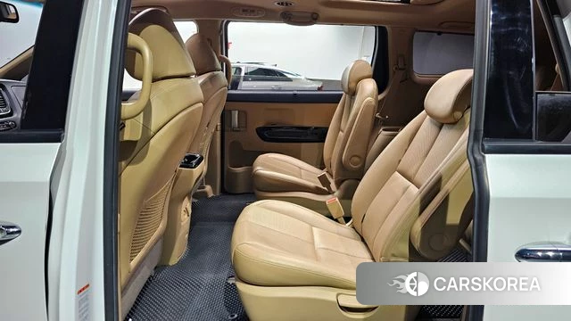 Kia All New Carnival 2018 Белый из Кореи, фото 2