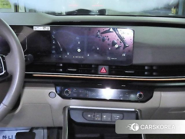 Kia The New Carnival 4th Generation 2024 Черный из Кореи, фото 2