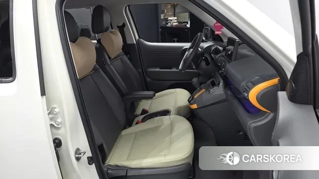 Hyundai Casper 2022 Жемчужный цвет из Кореи, фото 2