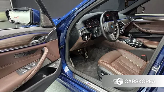 BMW 5 Series (G30) 2020 Синий из Кореи, фото 2