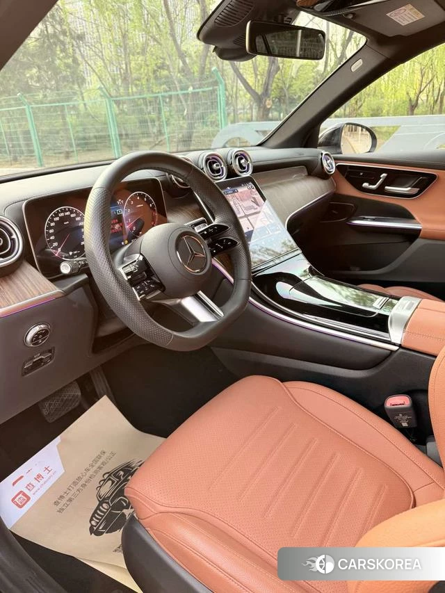 Mercedes-Benz GLC 2024 Черный из Китая, фото 2