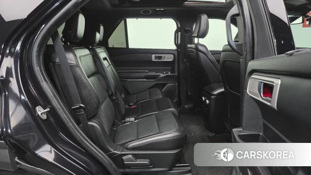 Ford Explorer 6th Generation 2020 Черный из Кореи, фото 2