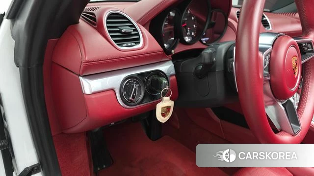 Porsche 718 Boxster 2019 Белый из Кореи, фото 2