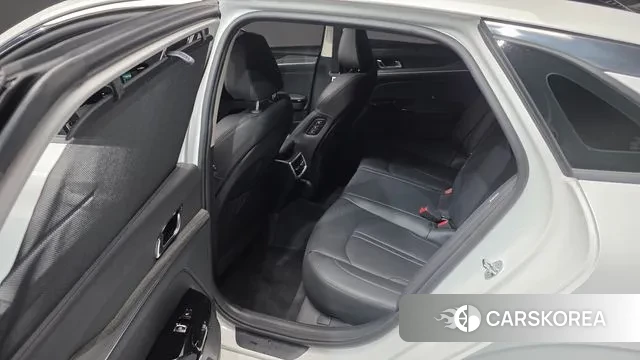 Kia The New K5 3rd generation 2024 Белый из Кореи, фото 2