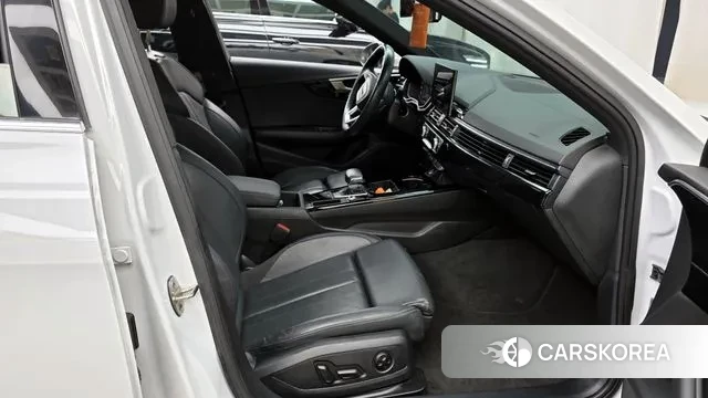 Audi A4 (B9) 2021 Белый из Кореи, фото 2