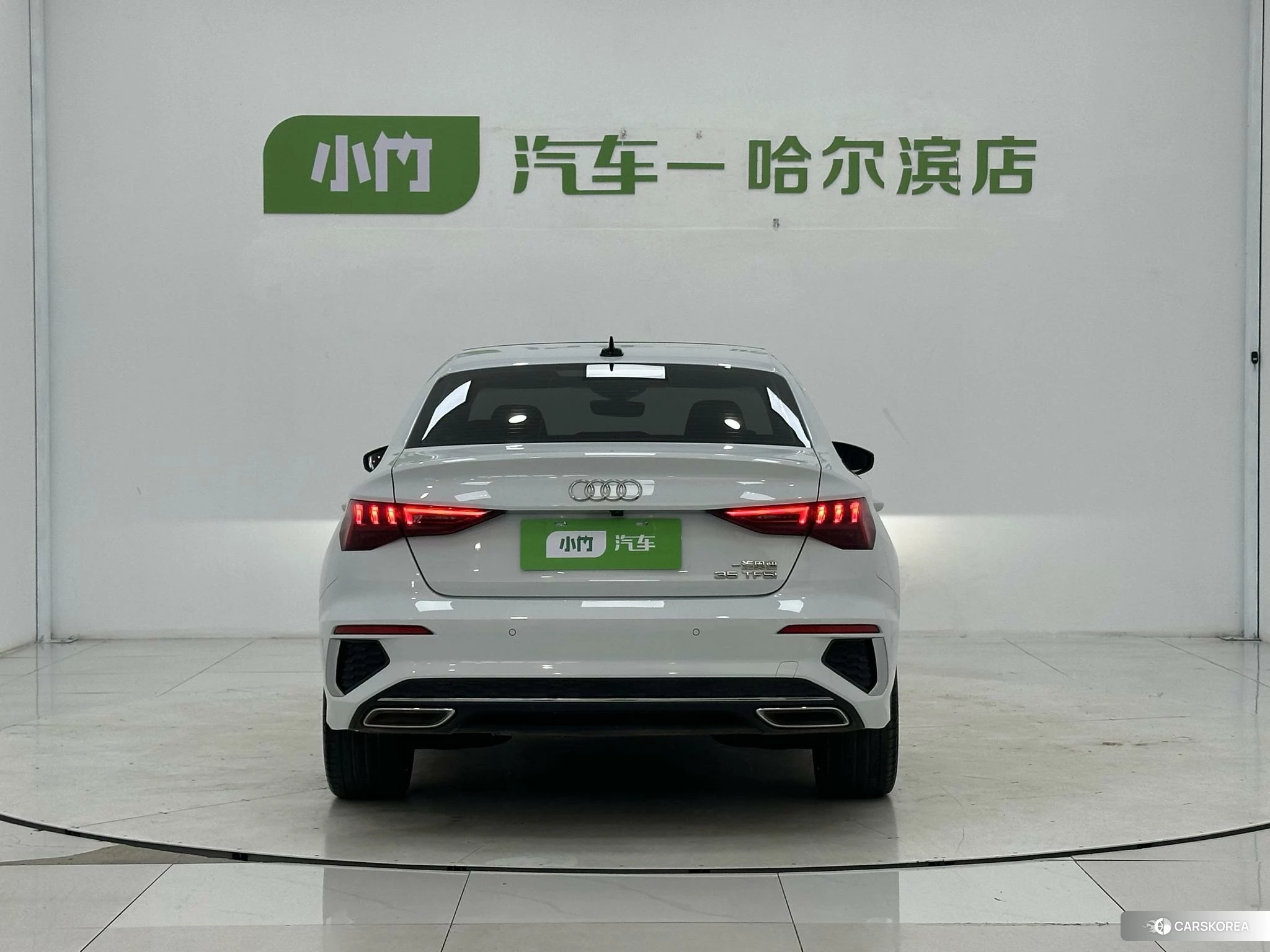 Audi A3 2023 Белый из Китая, фото 2