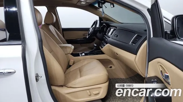 Kia All New Carnival 2018 Белый из Кореи, фото 2