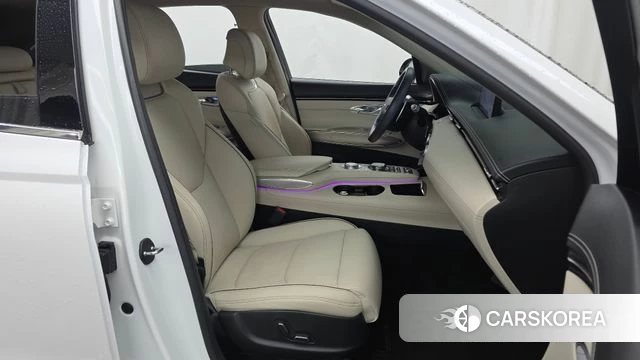 Genesis GV70 2021 Белый из Кореи, фото 2