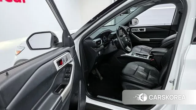 Ford Explorer 6th Generation 2020 Белый из Кореи, фото 2