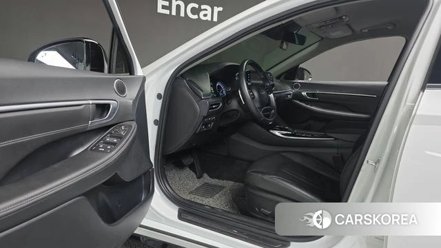 Hyundai Sonata (DN8) 2022 Белый из Кореи, фото 2