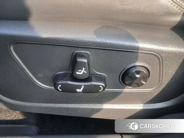 Ssangyong Berry New Tivoli 2022 Синий из Кореи, фото 2