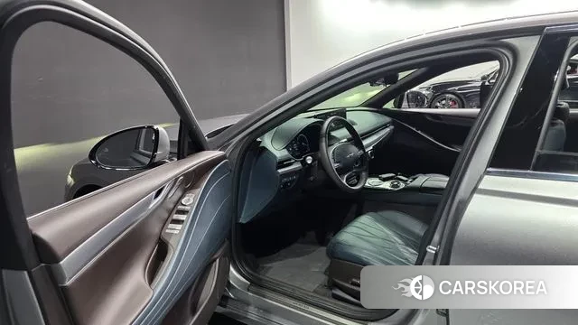 Genesis G80 (RG3) 2022 Серебряный из Кореи, фото 2