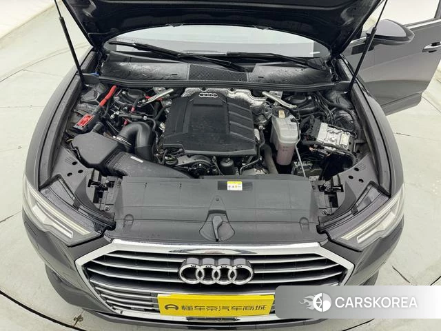 Audi A6L 2021 Черный из Китая, фото 2