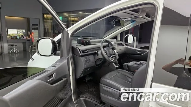 Hyundai Staria 2022 Белый из Кореи, фото 2