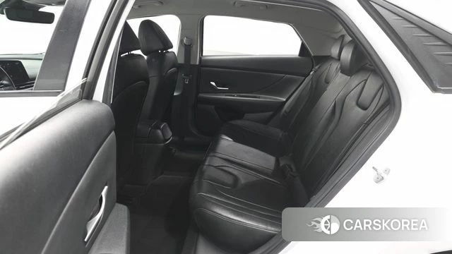 Hyundai Avante (CN7) 2021 Белый из Кореи, фото 2