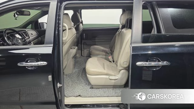 Kia All New Carnival 2018 Черный из Кореи, фото 2