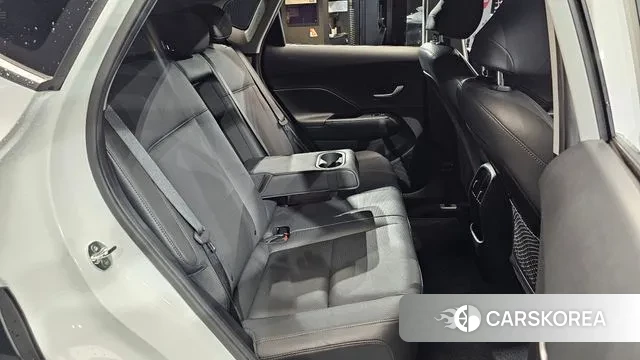 Hyundai Kona Hybrid (SX2) 2024 Белый из Кореи, фото 2