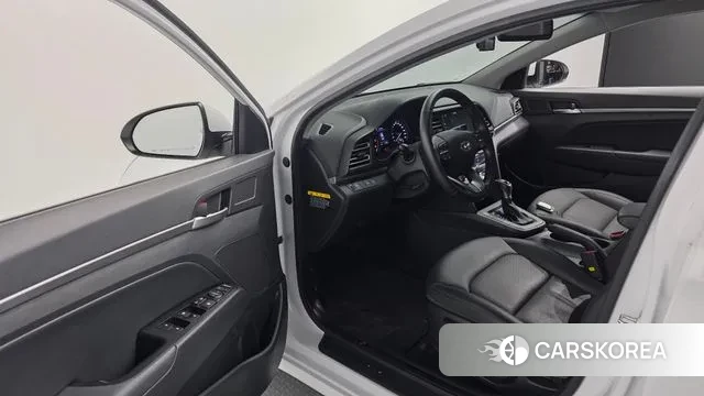 Hyundai The New Avante AD 2019 Белый из Кореи, фото 2