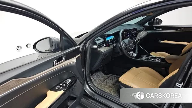 Kia K5 3rd generation 2021 Серый из Кореи, фото 2