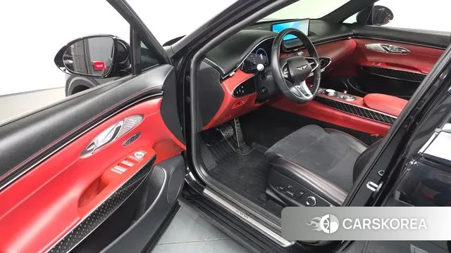 Genesis GV70 2021 Черный из Кореи, фото 2