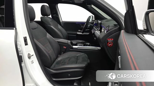 Mercedes-Benz GLB-Class X247 2022 Белый из Кореи, фото 2