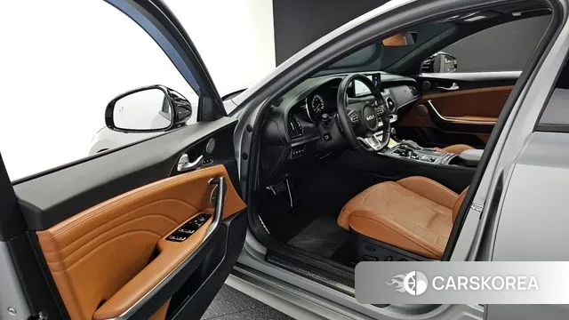 Kia Stinger Meister 2023 Серый из Кореи, фото 2