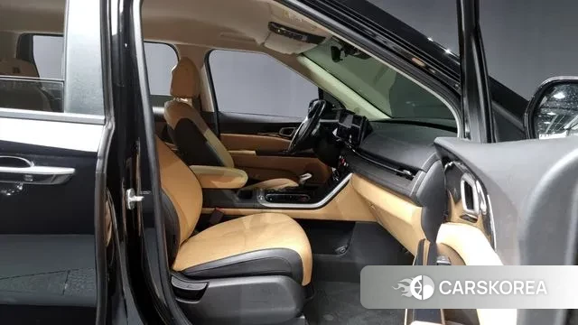 Kia Carnival 4th generation 2021 Черный из Кореи, фото 2