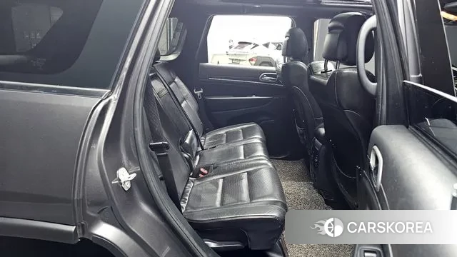 Jeep Grand Cherokee 2018 Серый из Кореи, фото 2