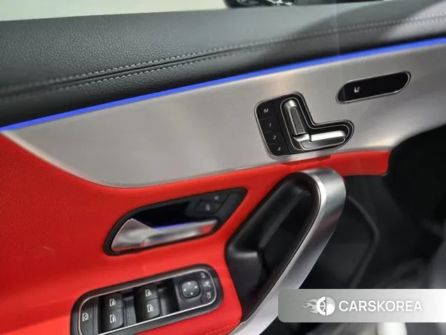 Mercedes-Benz A-Class W177 2025 Белый из Кореи, фото 2