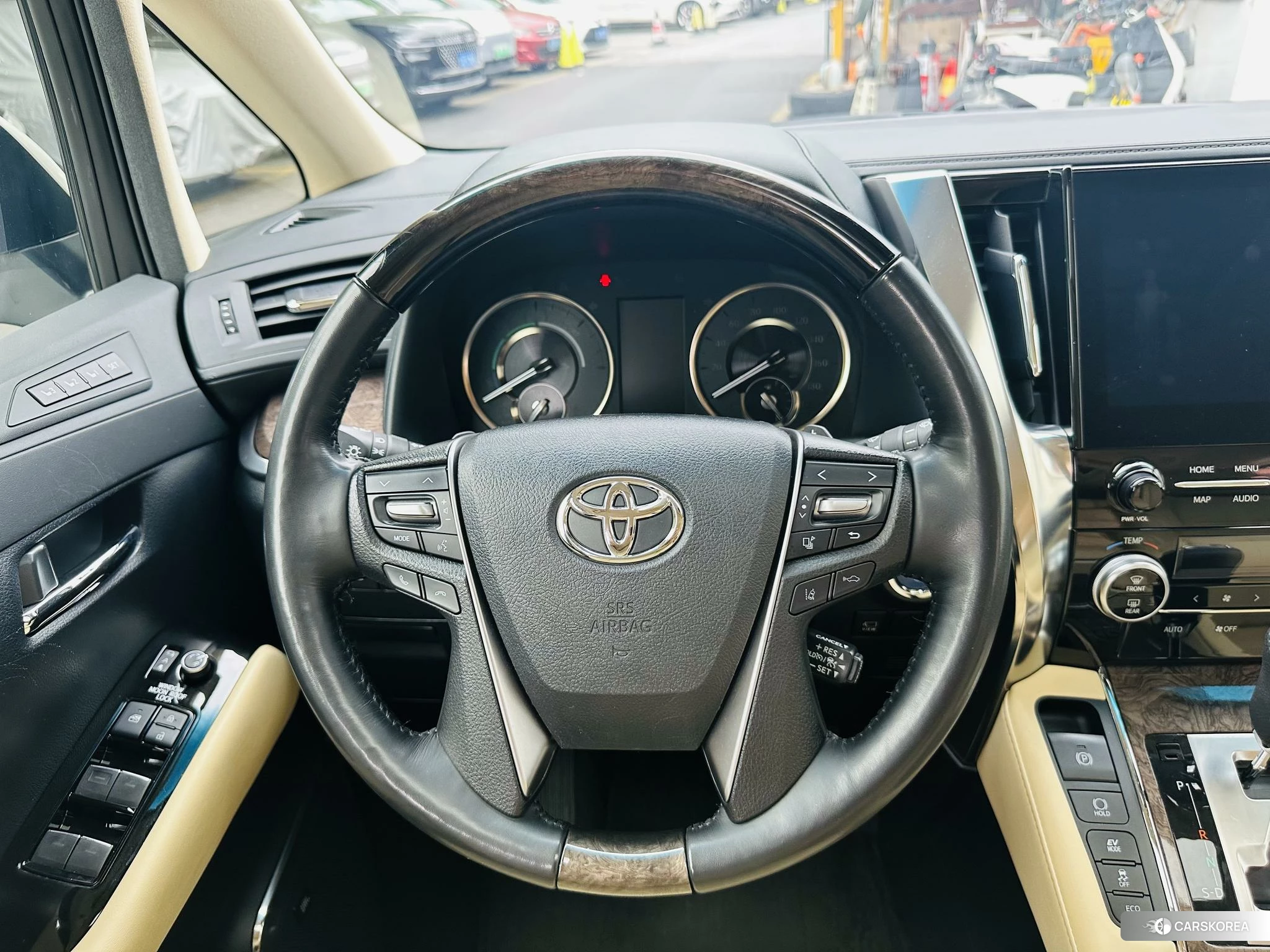 Toyota Elfa 2021 Белый из Китая, фото 2