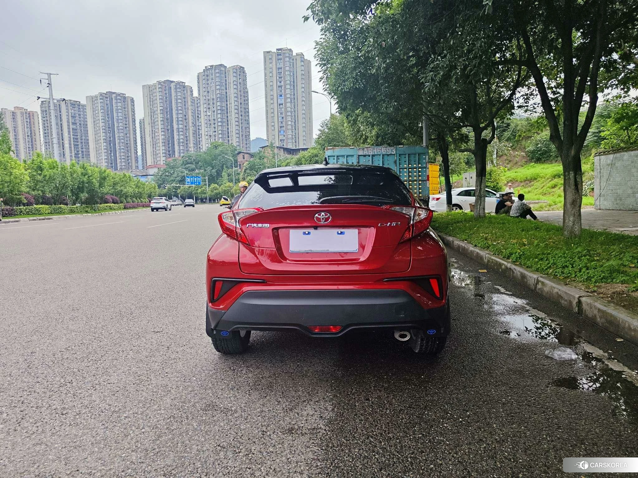 Toyota C-HR 2021 Красный из Китая, фото 2