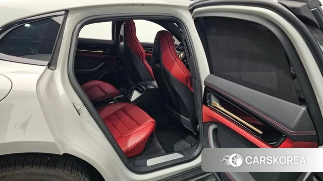 Porsche Panamera (976) 2024 Серебристо-серый из Кореи, фото 2