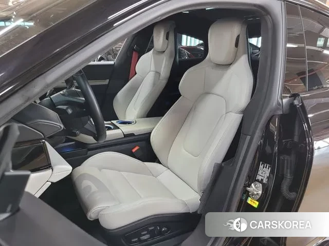 Porsche Taycan 2022 Черный из Кореи, фото 2