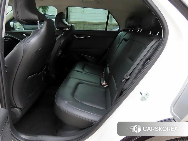 Kia Di Ol Nu Niro 2022 Белый из Кореи, фото 2