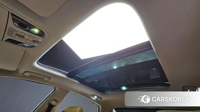 Kia K7 Premier Hybrid 2019 Белый из Кореи, фото 2