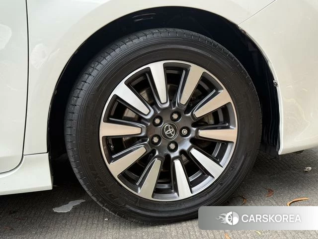Toyota Sienna 2018 Белый из Китая, фото 2