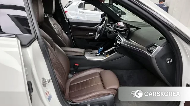 BMW i4 2023 Белый из Кореи, фото 2