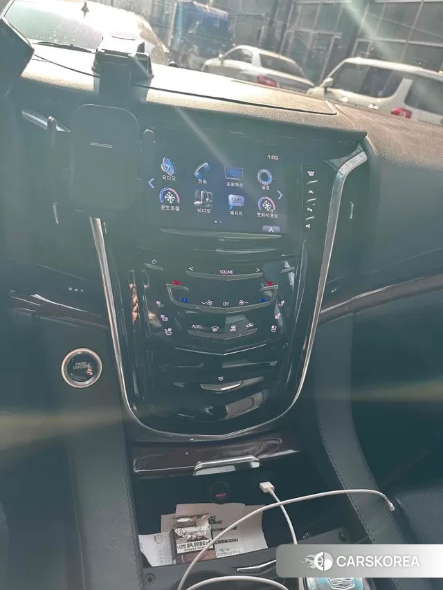 Cadillac Escalade 2019 Черный из Кореи, фото 2