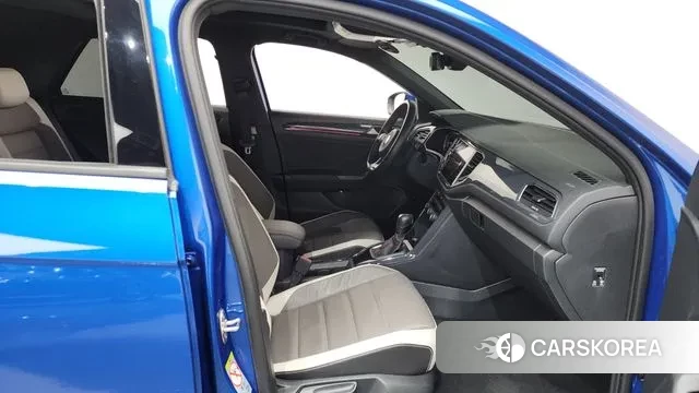 Volkswagen T-Roc 2021 Синий из Кореи, фото 2