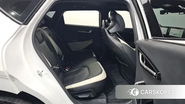 Kia EV6 2022 Белый из Кореи, фото 2