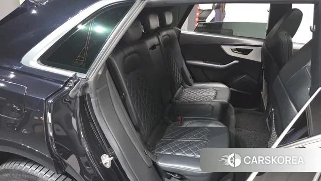 Audi Q8 (4M) 2020 Черный из Кореи, фото 2