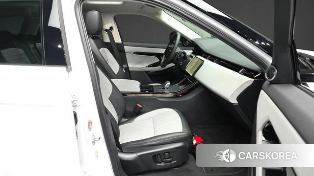 Land Rover Range Rover Evoque 2nd Generation 2025 Белый из Кореи, фото 2