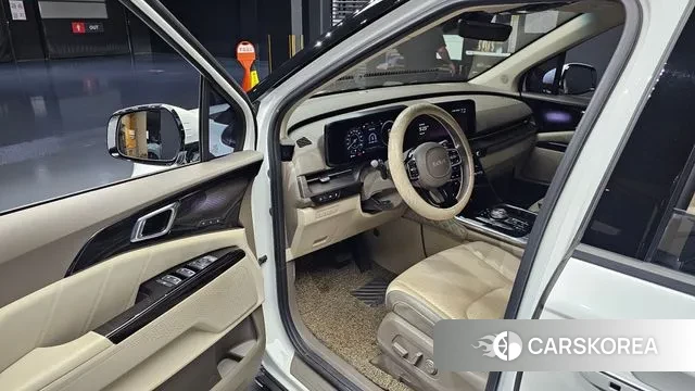 Kia Carnival 4th generation 2022 Белый из Кореи, фото 2