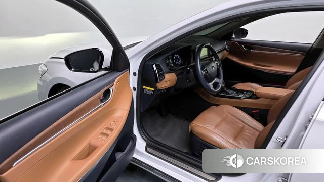 Hyundai Grandeur IG Hybrid 2018 Белый из Кореи, фото 2