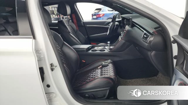 Genesis The New G70 2021 Белый из Кореи, фото 2