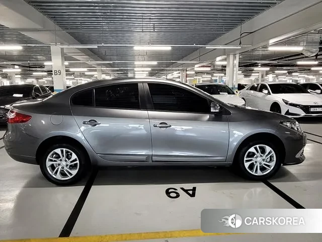 Renault Korea (Samsung) SM3 Neo 2018 Черный из Кореи, фото 2