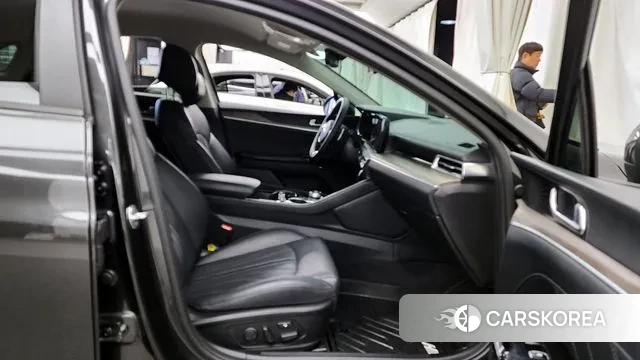 Kia K5 3rd generation 2020 Серый из Кореи, фото 2