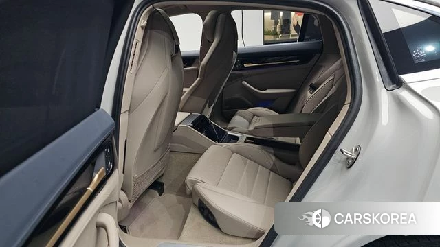 Porsche Panamera (976) 2025 Серебристо-серый из Кореи, фото 2